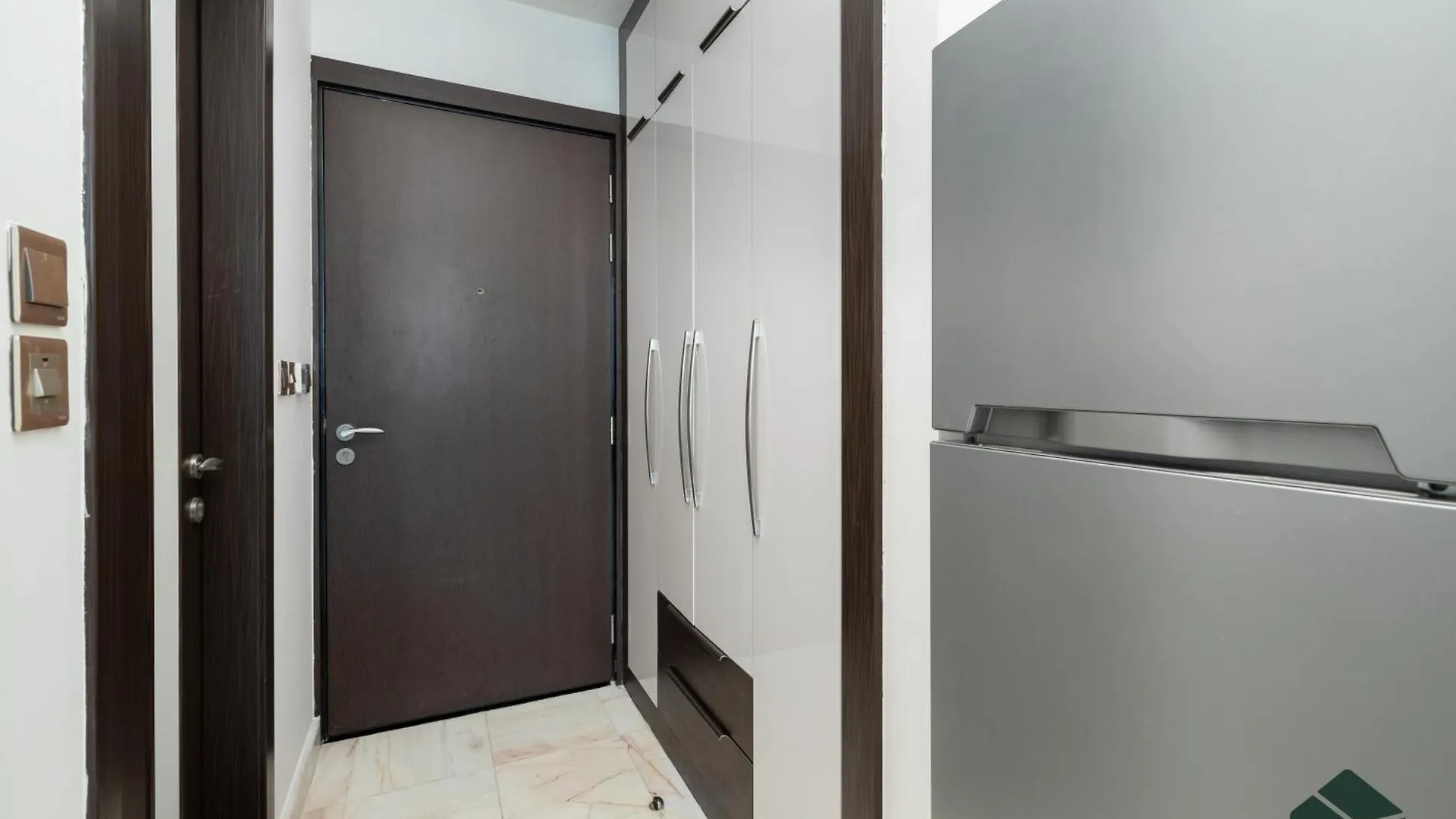 Apartment Cozy Studio With City Views At Bayz By Danube By Bms Dubai
