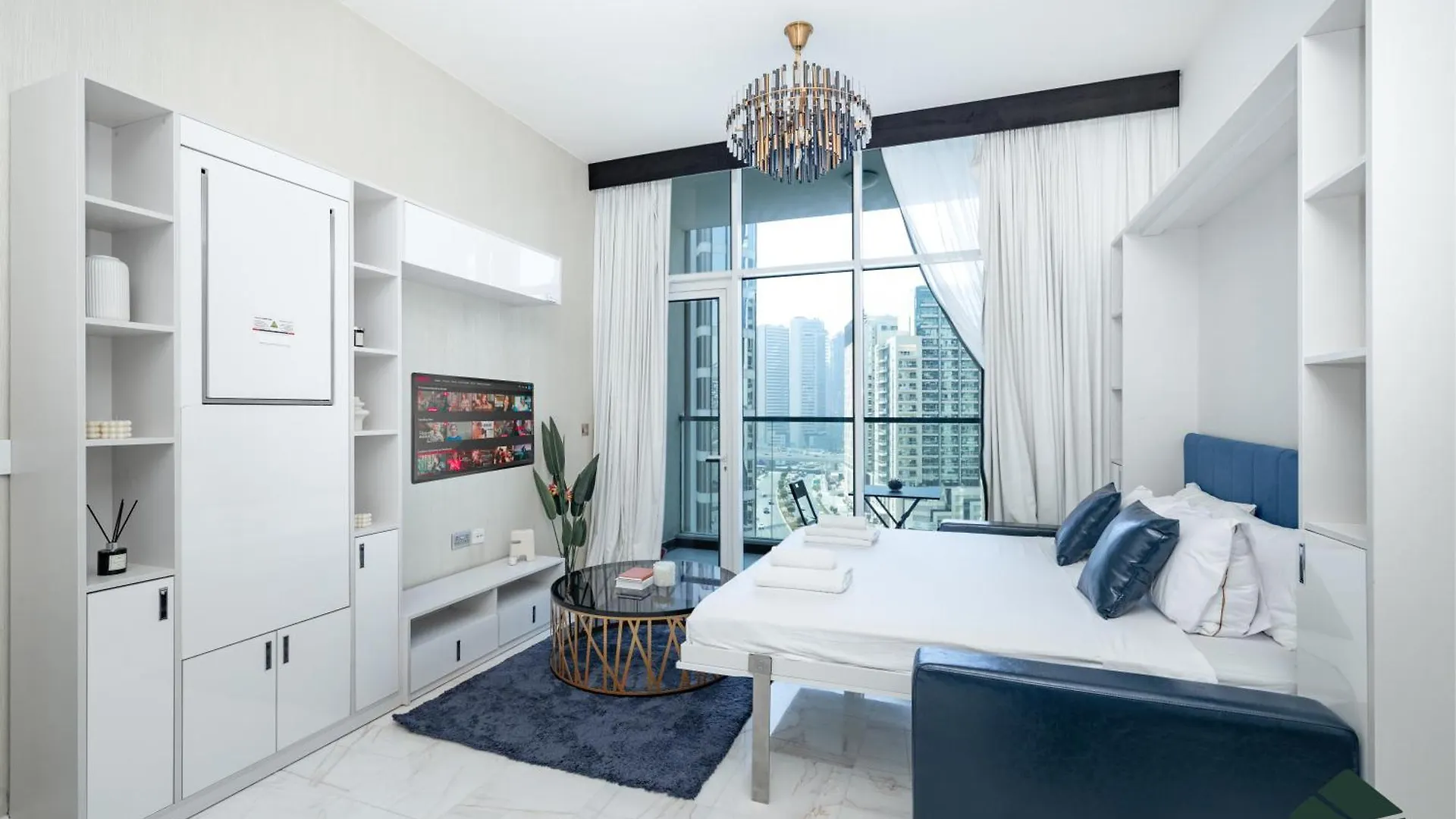 Cozy Studio With City Views At Bayz By Danube By Bms Dubái